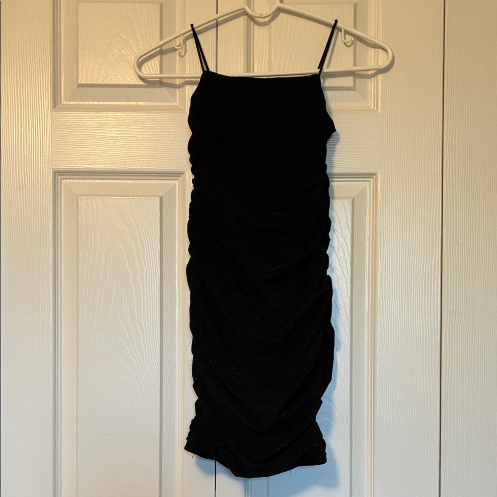 Junior's XXS Black Ruched Bodycon Mini Dress